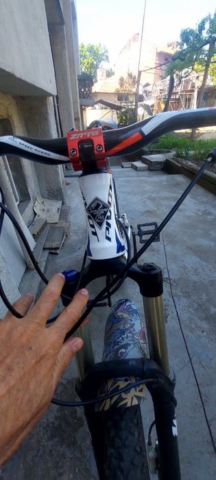 Pivot Mach 5.7 планинско колело