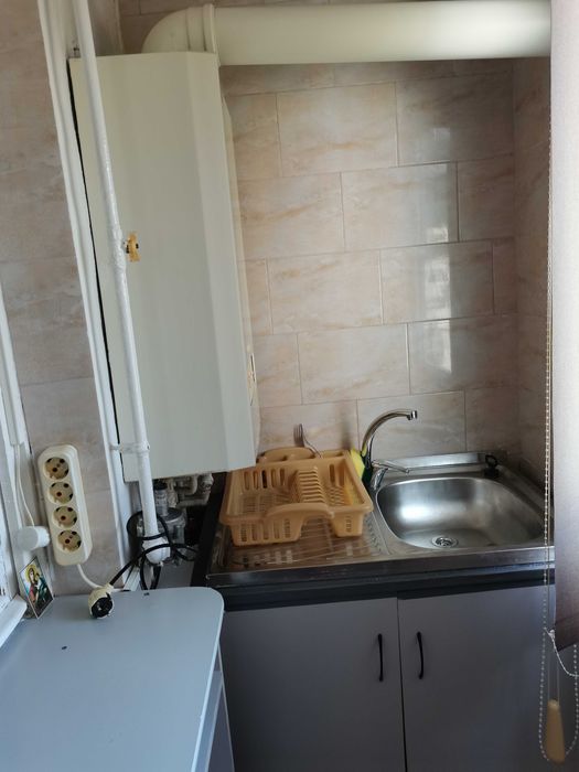 Vand garsoniera ( 2 camere )