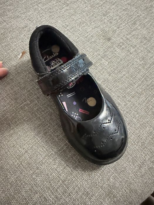 Детски обувки Clarks 25/5 номер