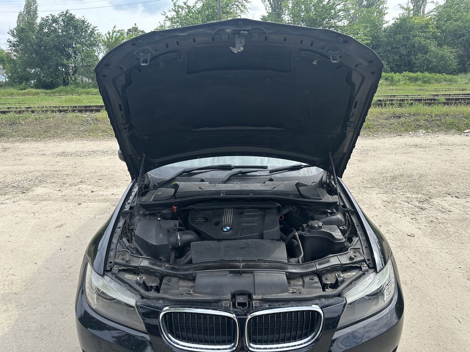 Trager aripa faruri radiatoare bmw e90 e91 e92