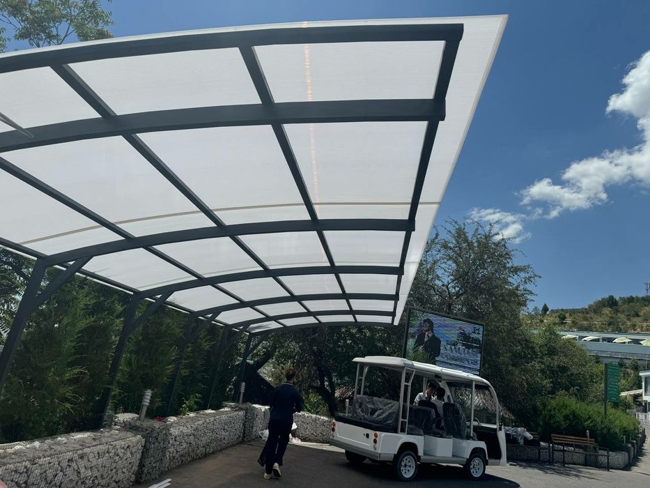 Polikarbonat Leksan skladdan