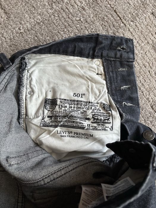 Джинсы levis 501 две пары