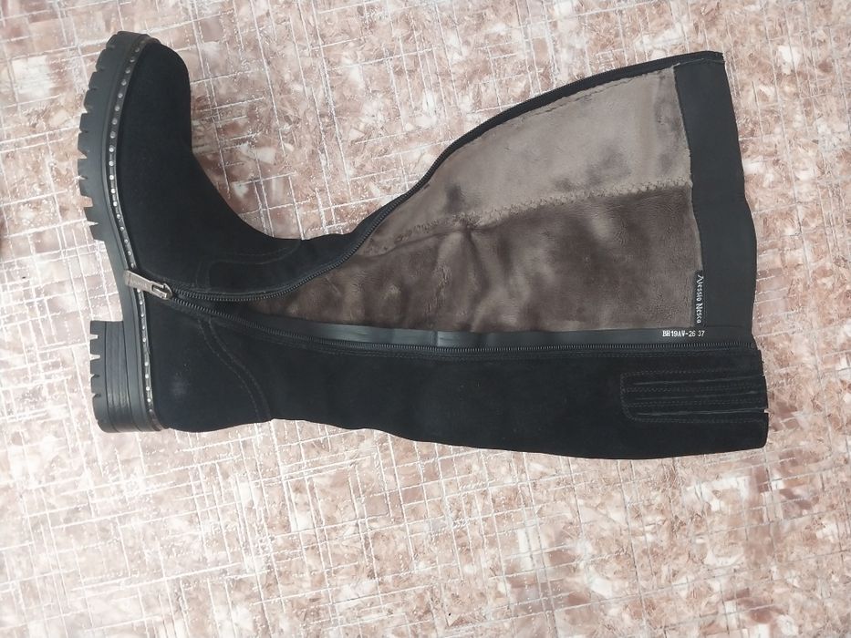 Продам сапоги демисезонные