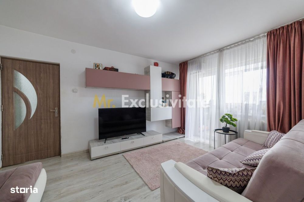Apartament 2 camere semidecomandate, gata de mutat, Trivale