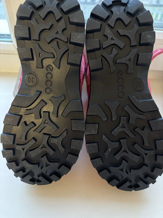 Продам детские сапожки, угги , туфли