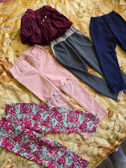 Сет дрехи 3-4 години