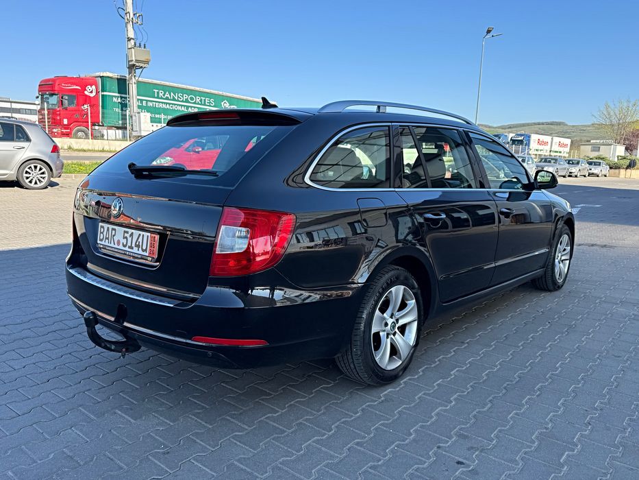 Skoda Superb 2.0TDI-170CP Euro5 NOU ADUS Bixenon Navigatie Jante Top