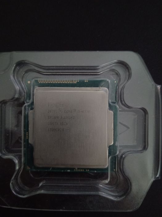 Vand procesor i3-4330