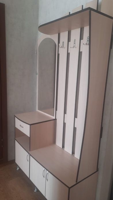 Продам прихожую