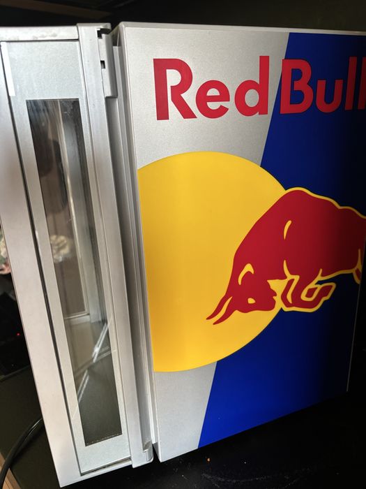 Red Bull Baby Cooler 2020 хладилник