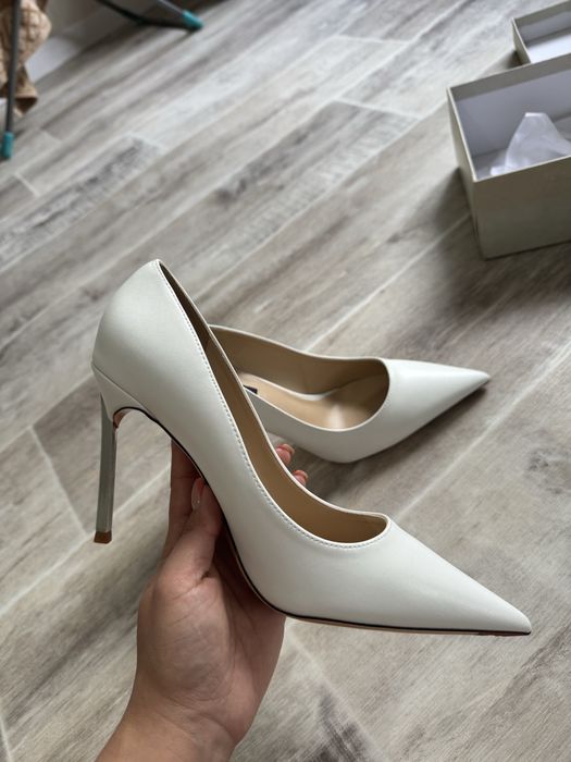 Туфли новые 39-40