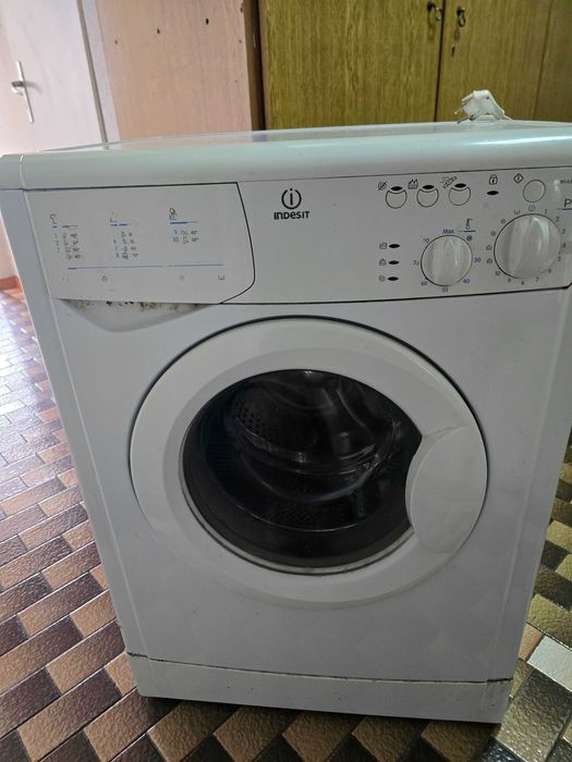 Пералня Indesit