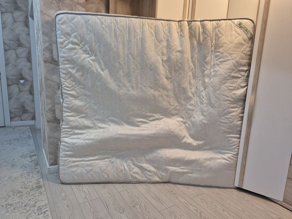 Продам матрас  бу