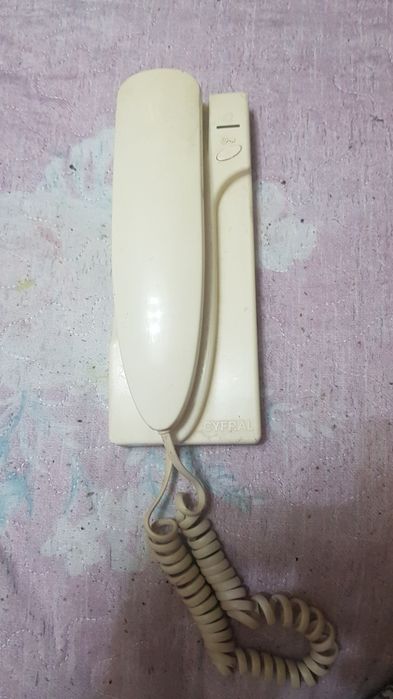 2 трубки от домафона. Пишите