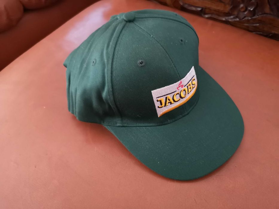 рекламни шапки Jacobs