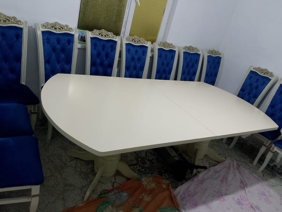 Стол 3,5 м, стуля 12 шт