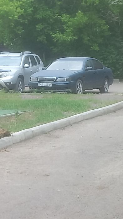 Продам Ниссан Максима.