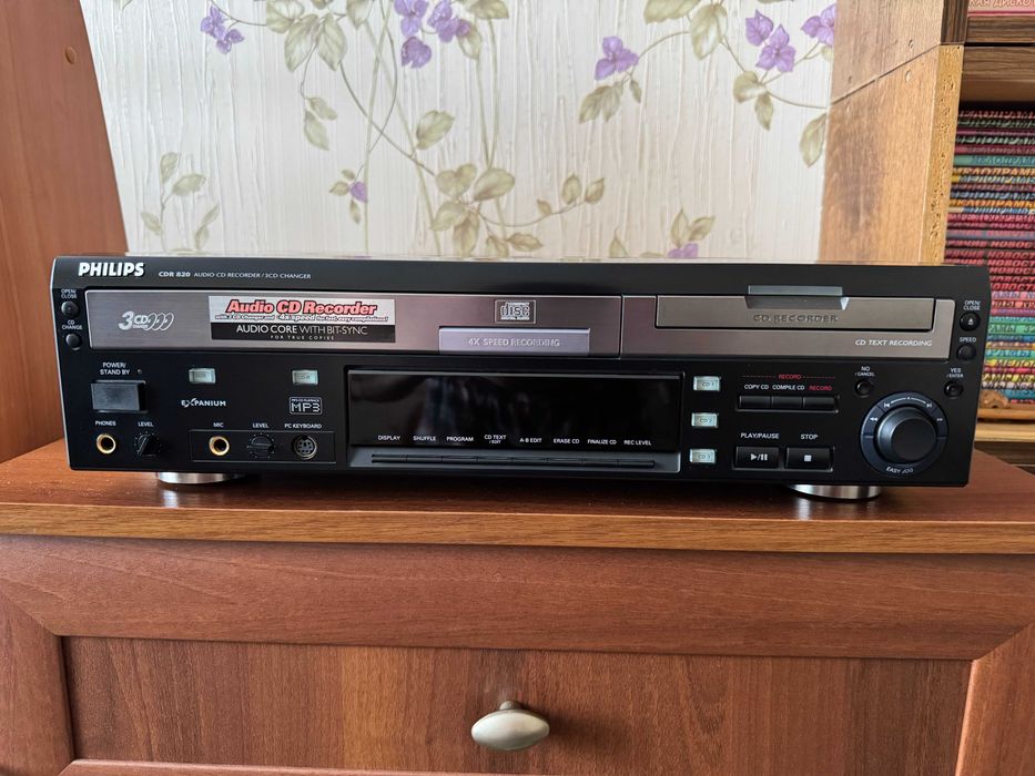 Philips 820 CD/MP3 проигрыватель