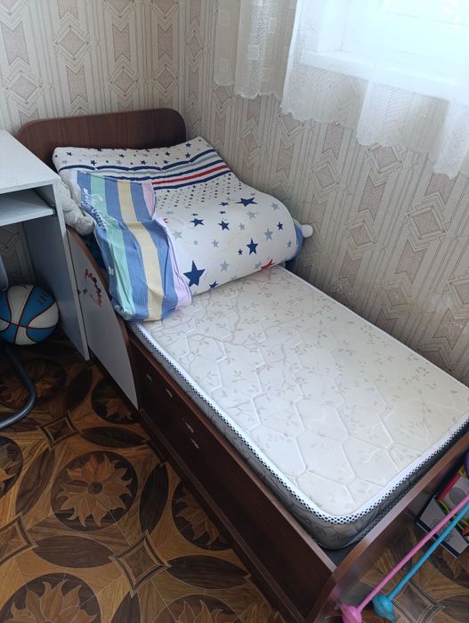 Детская кровать  продаётся