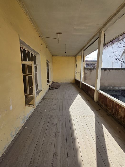 Продаётся очень срочно Ховли 5 соток адрес Кафтархона арзон шошилингла