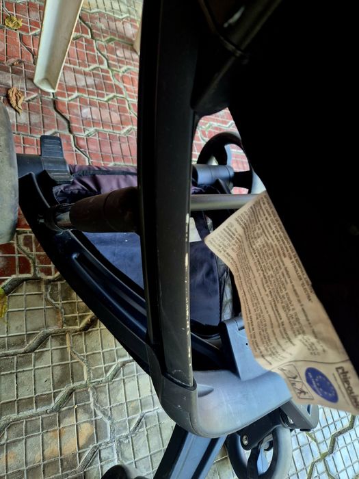 Carucior Chipolino electra 3 in 1 cadru negru