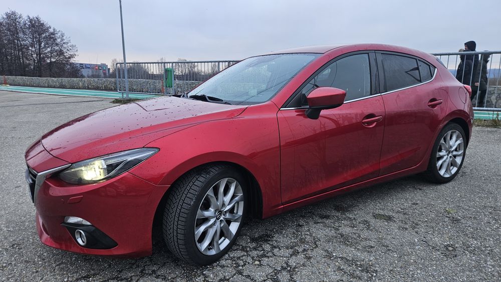 Vând mazda 3 2.2 diesel