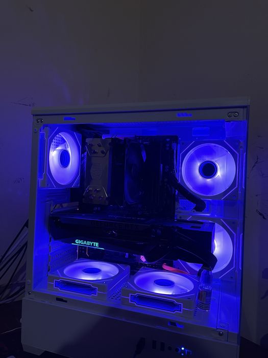 Pc gaming.