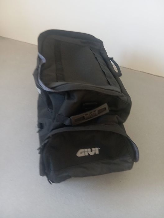 Geanta moto noua
