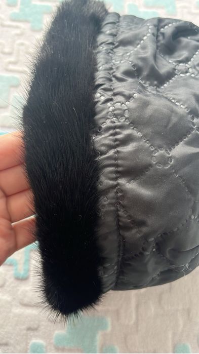 Берет норковый женский.