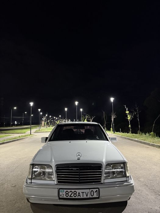 Mercedes w124 e200
