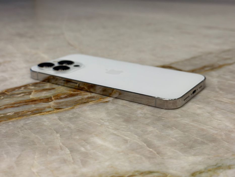 IPhone 13 Pro бял 256 GB