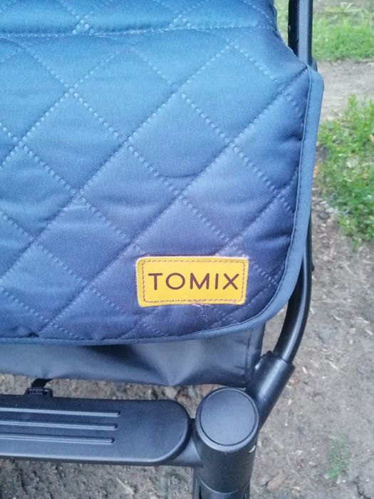 Продам прогулочную коляску