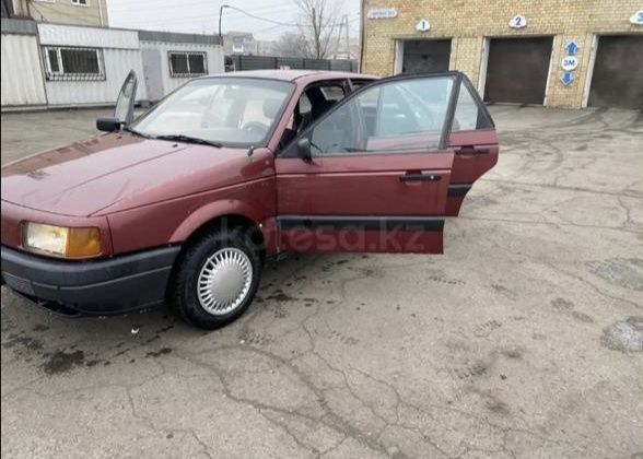 Продам Фольксваген Пассат Б3