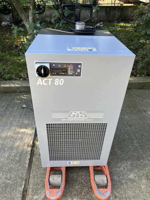 Хладилен сушител Gis 8100lt/min