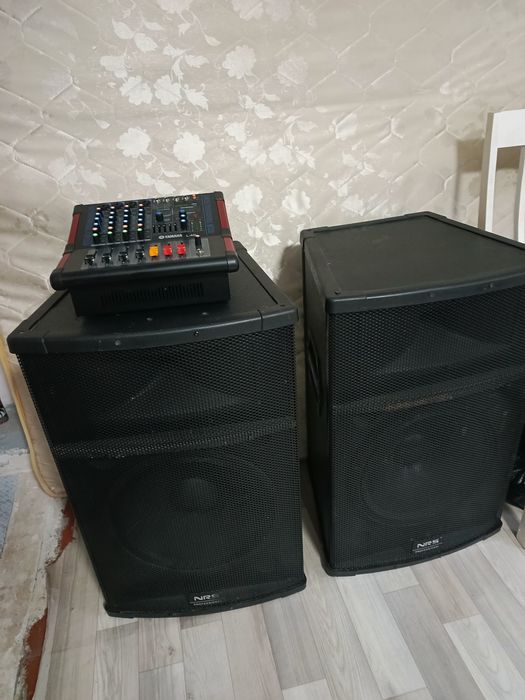 Продам аппаратуру музыкальную