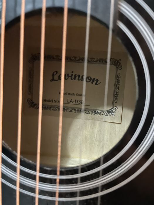 Акустическая Гитара Levinson