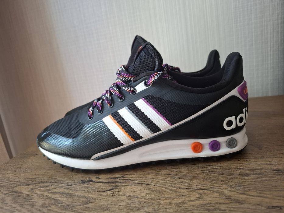 Adidas La Trainer 2 маратонки 43 номер.