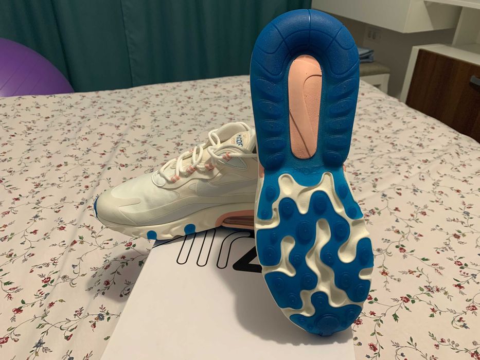 Adidasi Nike 270 React A04971-100, marimea 42 (26,5 cm)