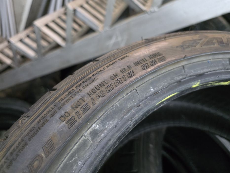 4бр Летни гуми 215 40 16 - Falken -