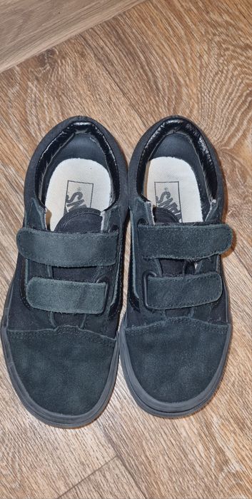 Продам детские кеды Vans