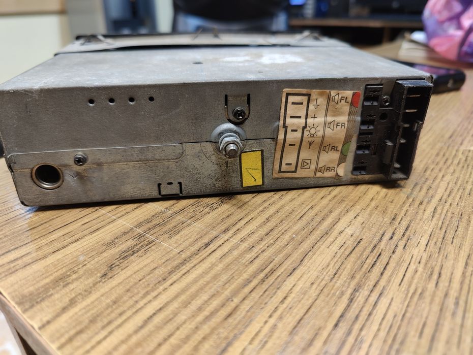 Радио касетофон Opel