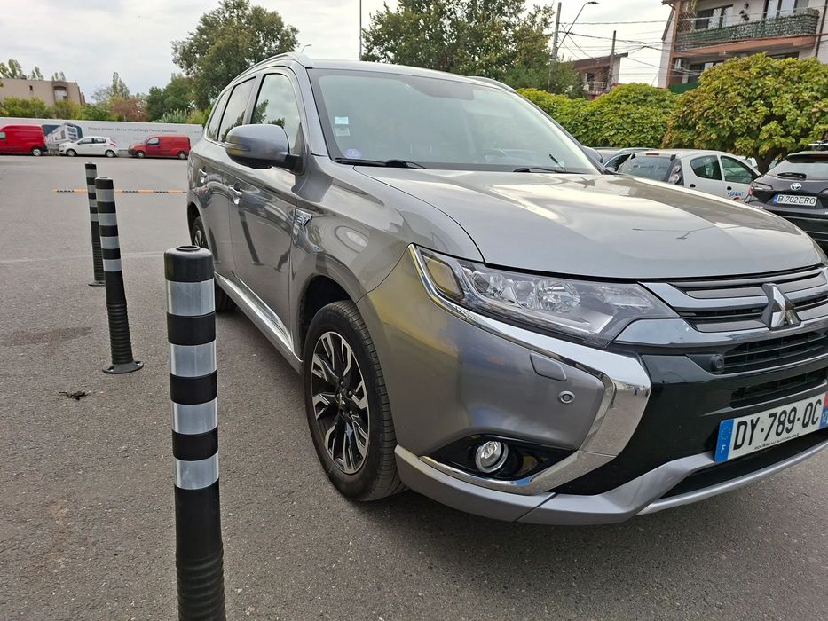 Mitsubishi Outlander Outlander E6, 2,0 Plug in Hibrid Phev ,4WD INSTYLE