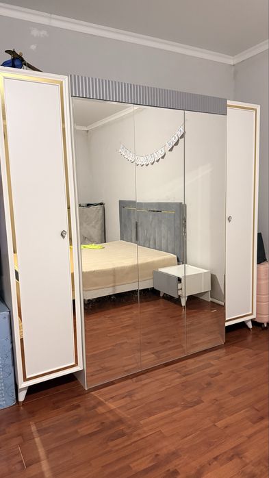 Продается спальный мебель