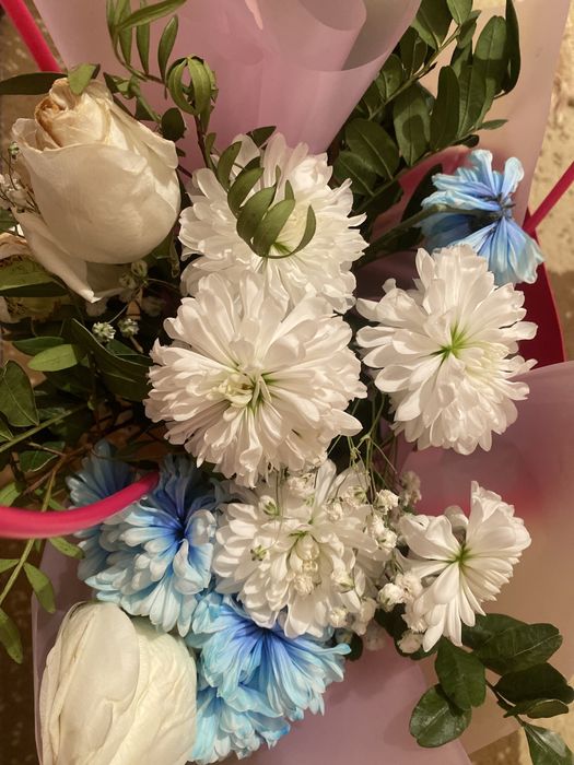 Корзинка цветов с ручкой