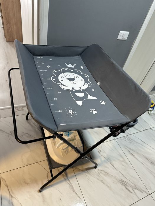 Masa de infasat pliabila