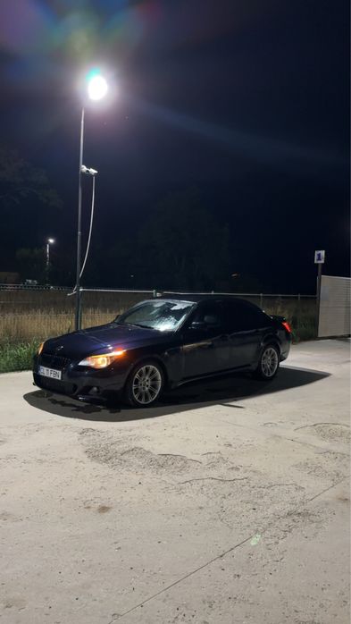 BMW 5 Series 0 — imagine 3