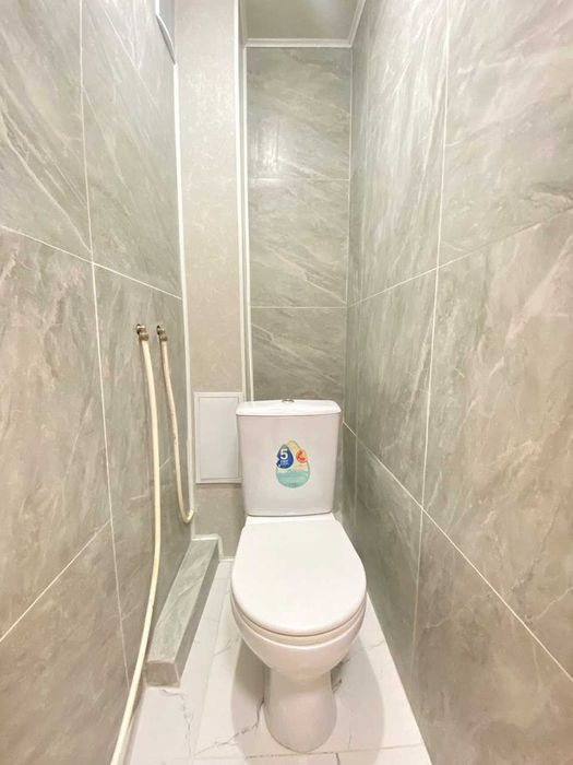 Продам 2шку с ремонтом в районе ЖД больницы