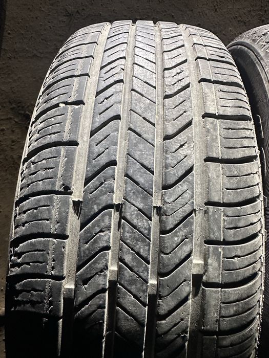 Шины 215/70R15 (2шт)