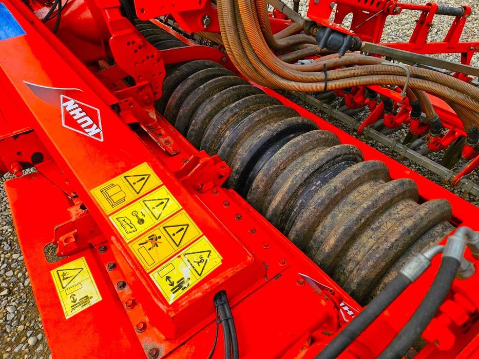 Semanatoare Pneumatica  Kuhn Venta + Freza an 2019 Vaderstad amazone