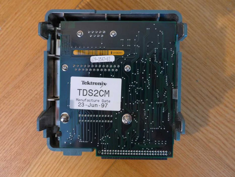 Osciloscop digital Tektronix TDS220, 100 MHz, 2 canale, impecabil